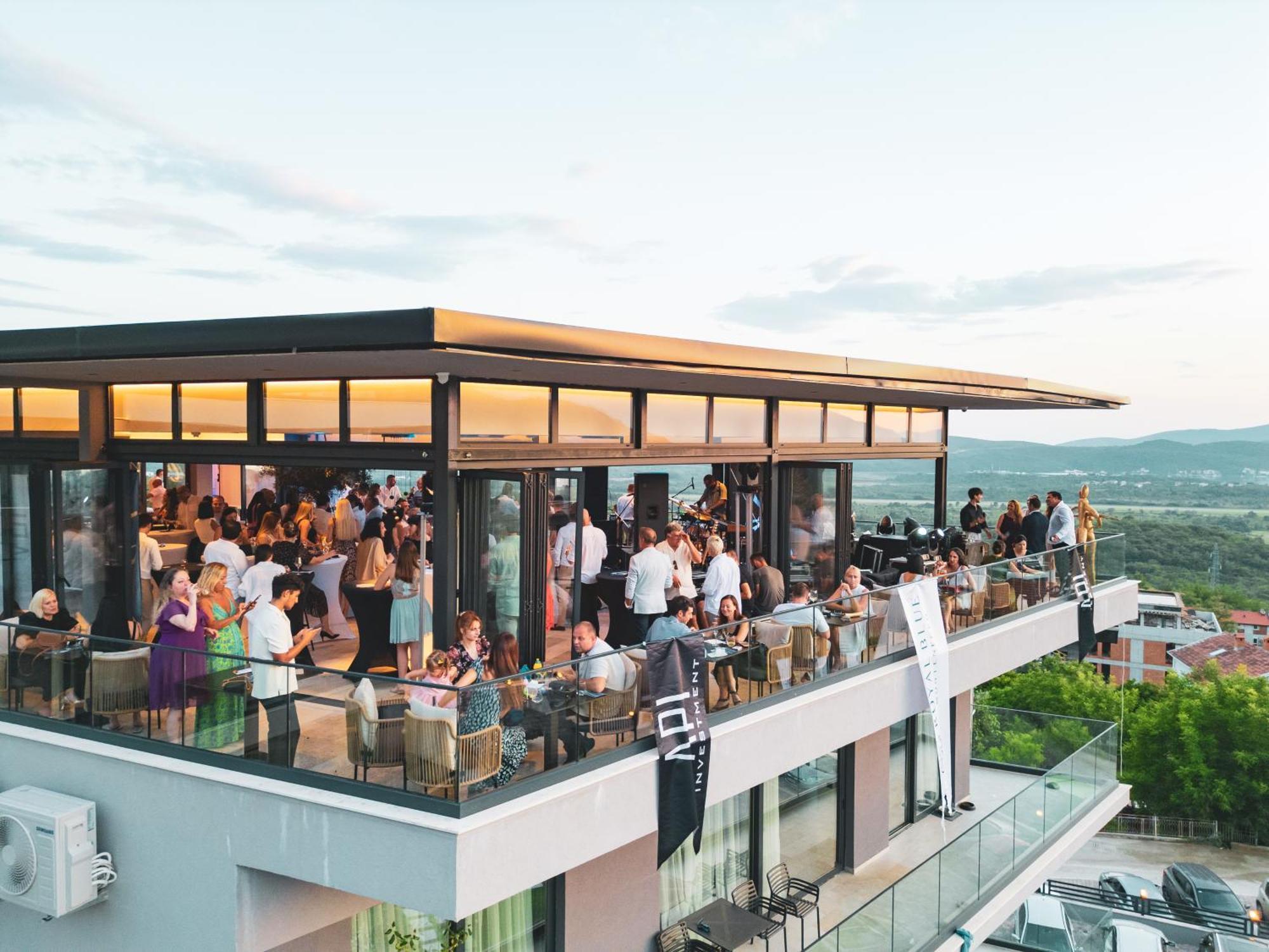 Royal Blue Resort & Residences Kavac Exterior photo