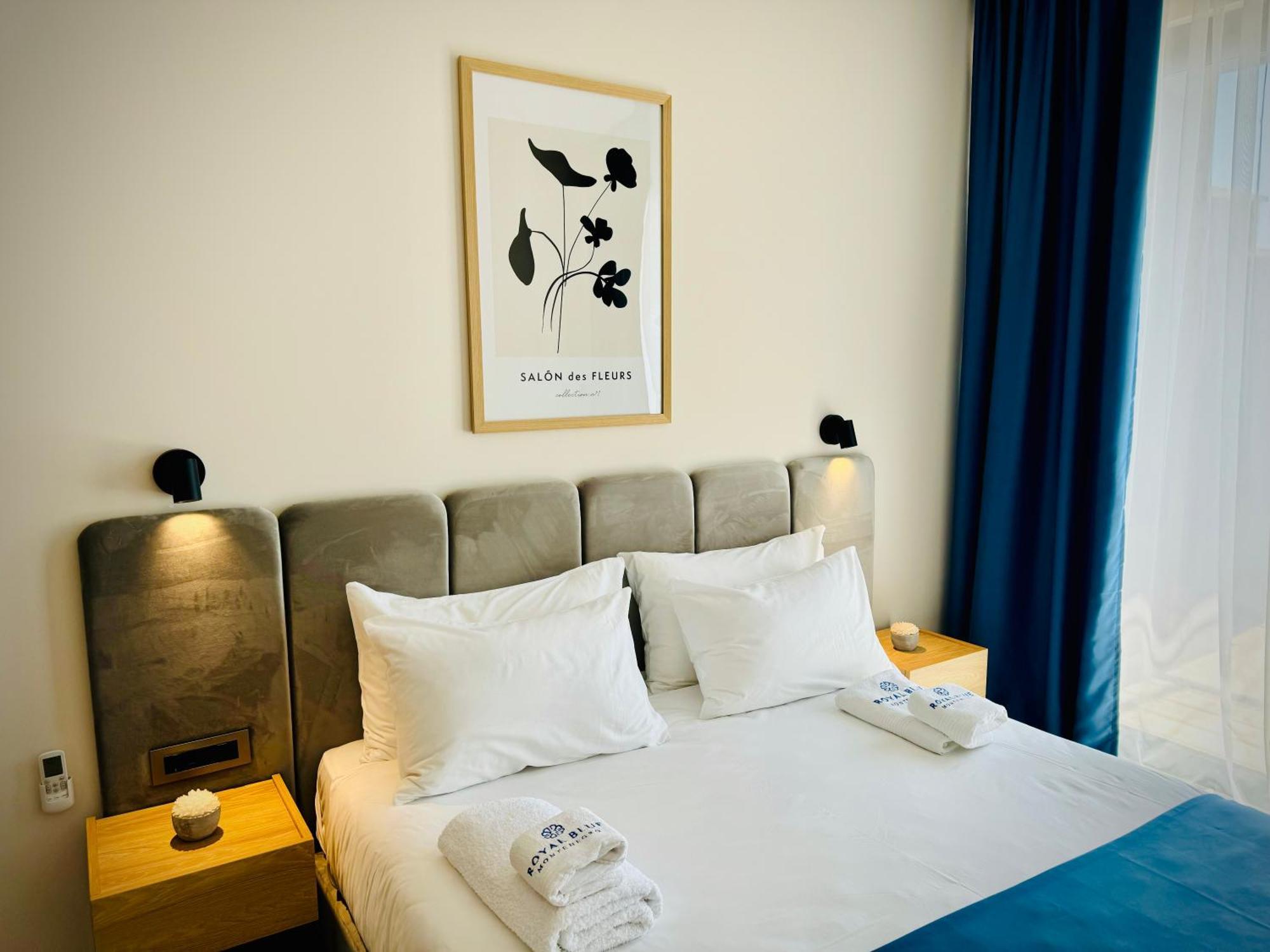 Royal Blue Resort & Residences Kavac Exterior photo